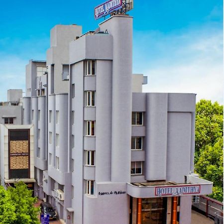 Hotel Aadithya Chennai Exteriör bild